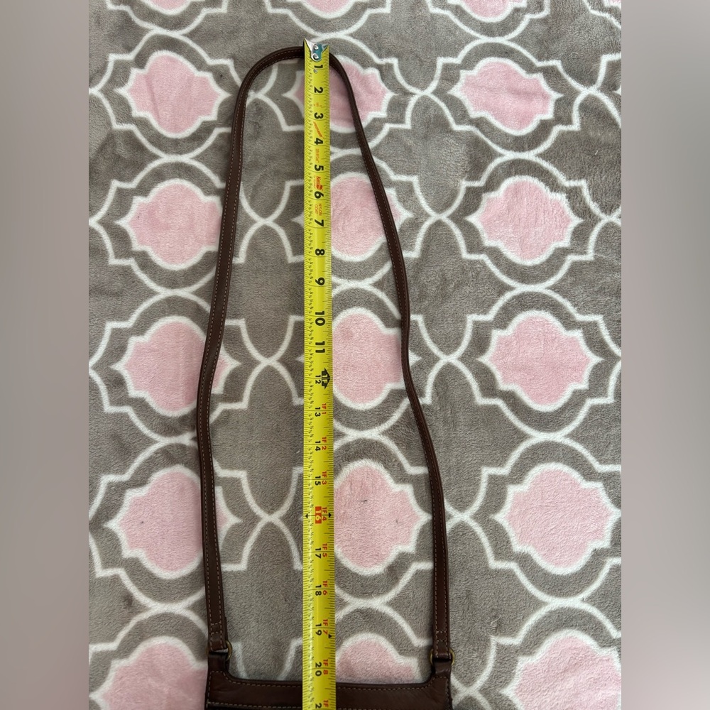 Fossil Brown Leather Crossbody Organizer Bag - Picture 8 of 9